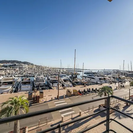 Cozystay 1669 Old Port View Elegant 3-bedroom Lejlighed Cannes
